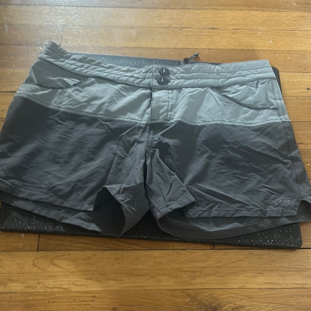 Patagonia Gray Athletic Shorts Lightweight Elastic Waist